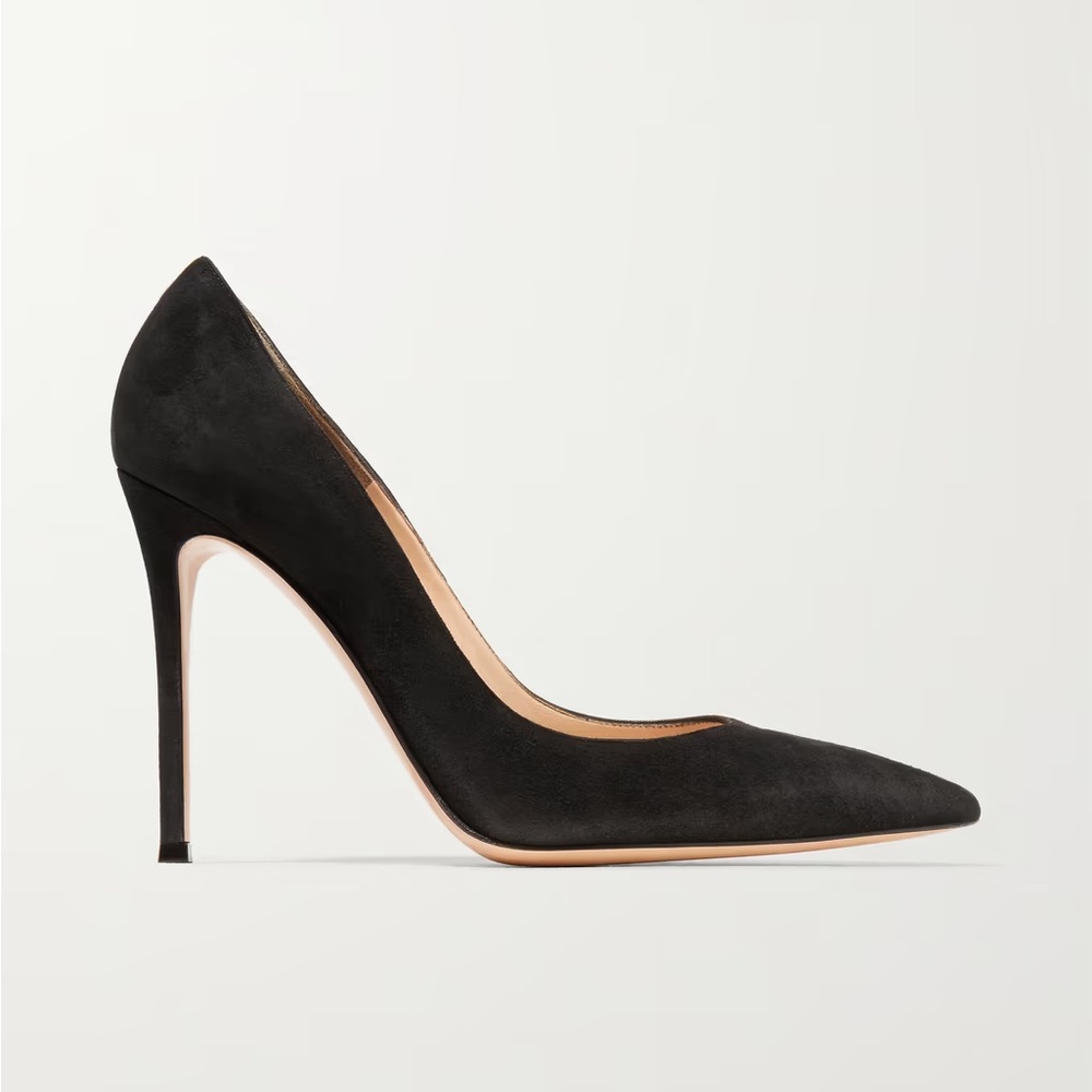 Gianvito Rossi Black Gianvito 105 Suede Pumps Heels - Like New